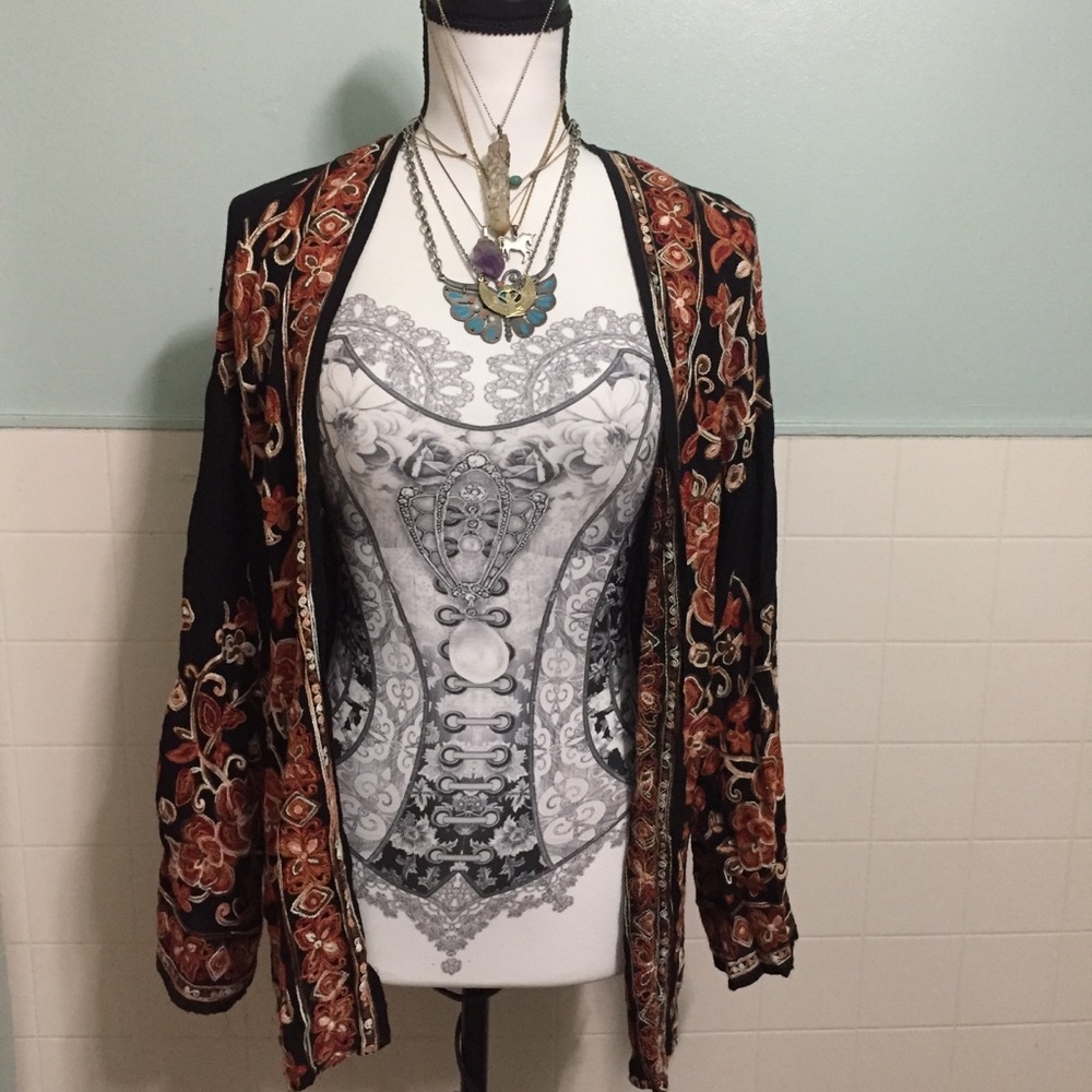 Vintage Embroidered Flowers & Vines Top/Kimono - Picture 2 of 7